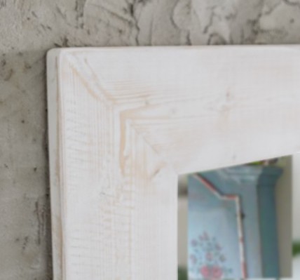 Biała rama lustra - lustra na wymiar