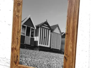 Drewniana rama obrazu na wyiar - brązowa patyna