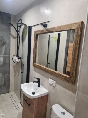 Lustro do łazienki w ramie dąb - na wymiar