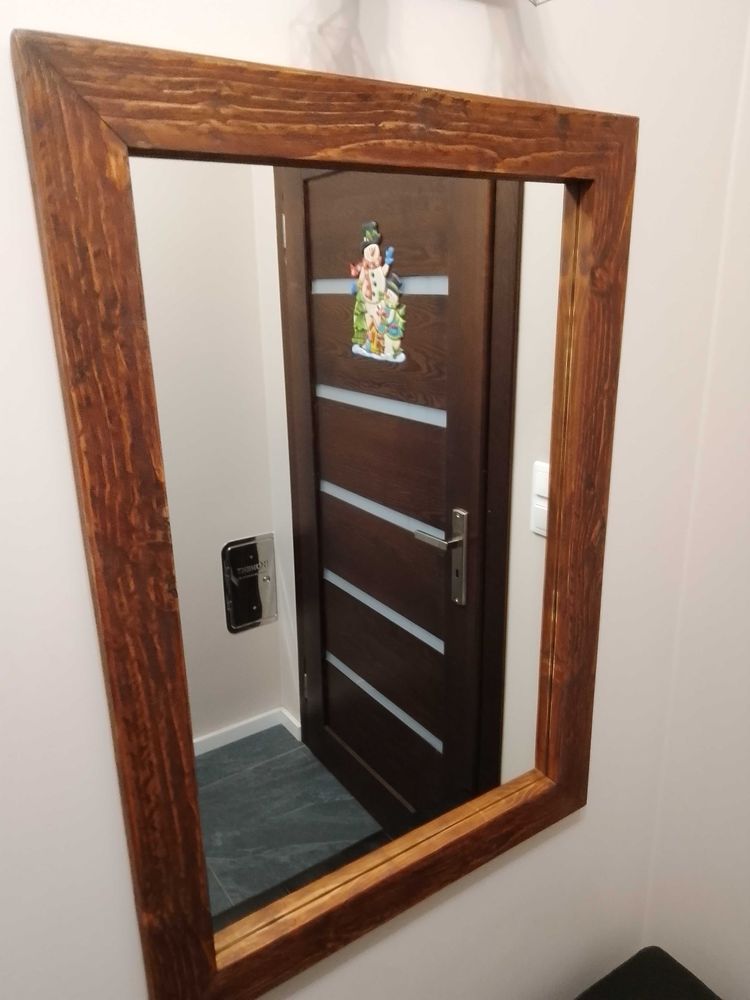 Lustro w drewnianej ramie teak - na wymiar