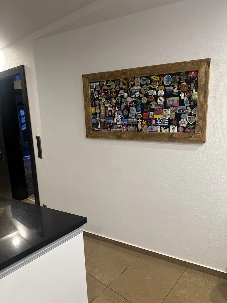 Rama drewniana na magnesy - na wymiar