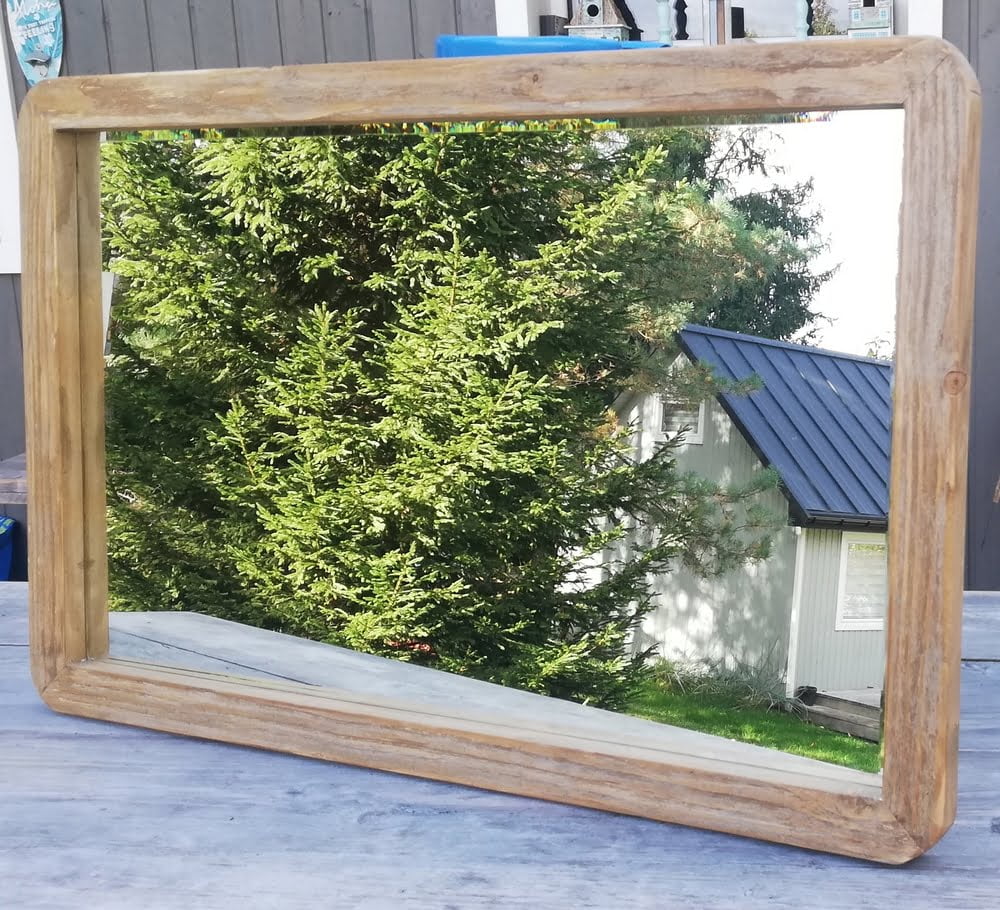 Lustro w ramie nowoczesnej zaokrąglone rogi - na wymiar