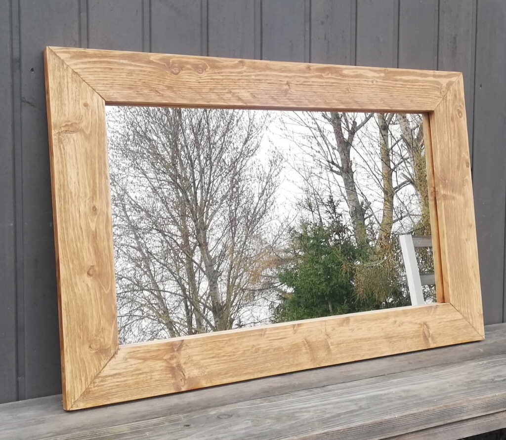 Lustro w ramie drewnianej 65cmx50cm - na wymiar
