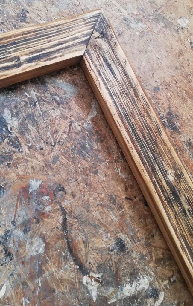 Rama lustra - stare drewno