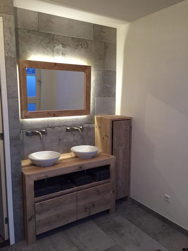 Lustro w ramie led - na wymiar